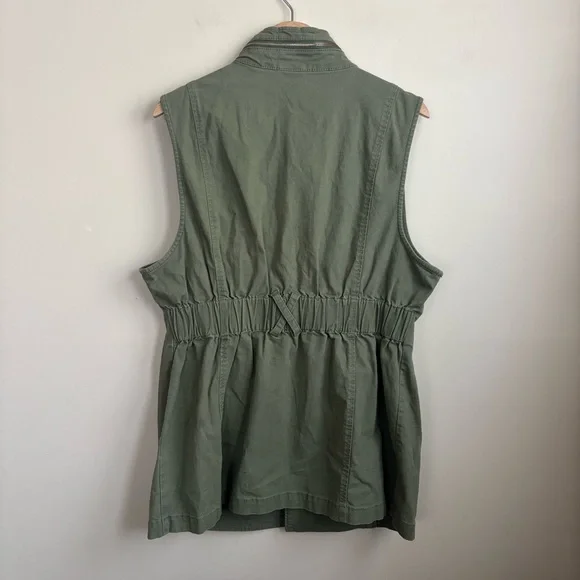 Cabi Explorer Vest - Picture 6 of 9